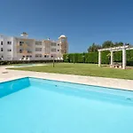 Blue Wave Apartamento *